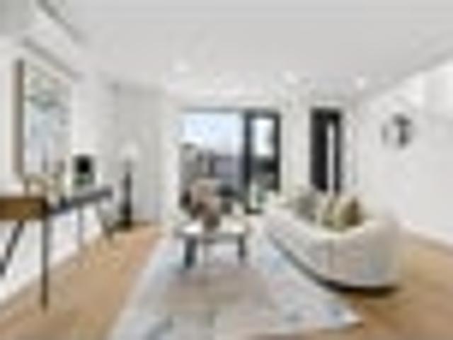 House for sale in Pakuranga Heights, Howick