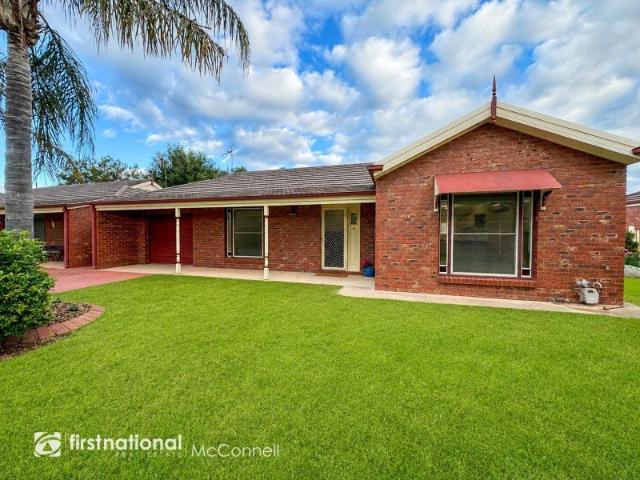 Townhouse for sale in Kyabram, Victoria