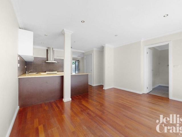Townhouse for rent in Essendon, Melbourne
