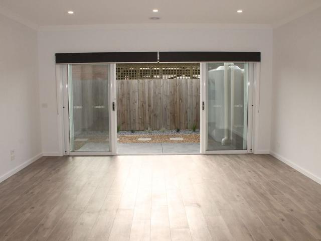 Townhouse for rent in Camerons Creek, Victoria