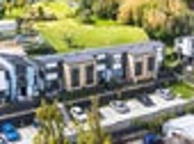 Townhouse for sale in Glen Eden, Waitākere Ranges