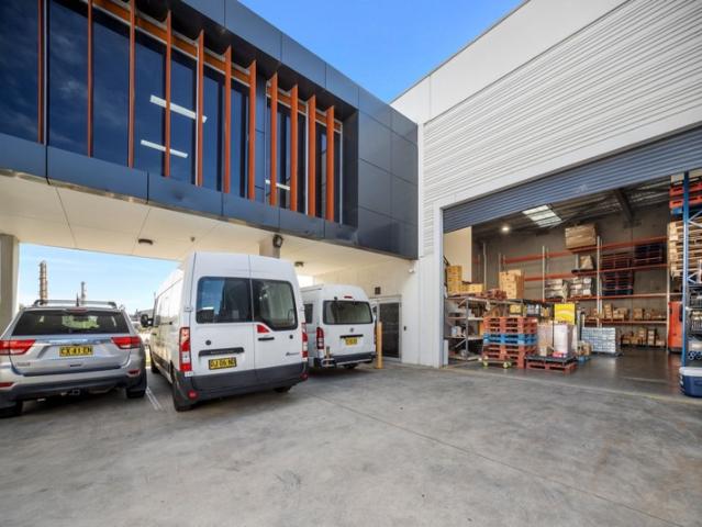 Warehouse for rent in Sydney, New South Wales