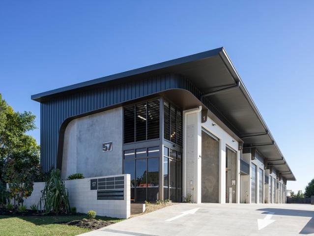 Warehouse for rent in Noosaville, Queensland