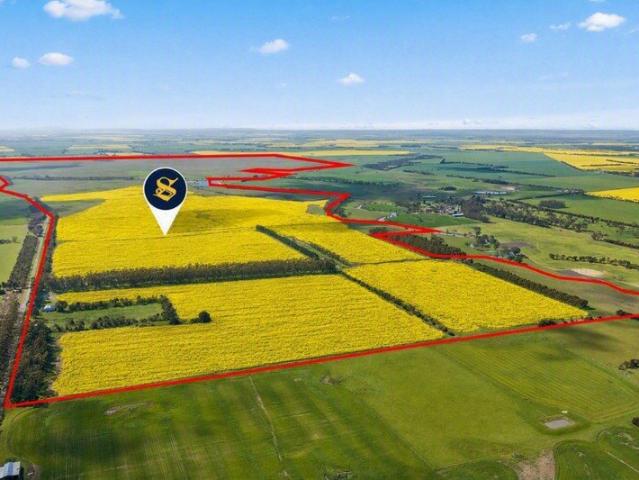 Cottage for sale in Golden Plains Shire, Victoria