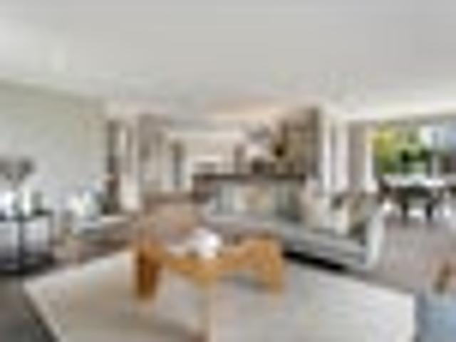 House for sale in Paremoremo