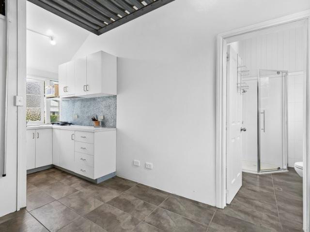 Granny Flat for rent in Toombul, Queensland