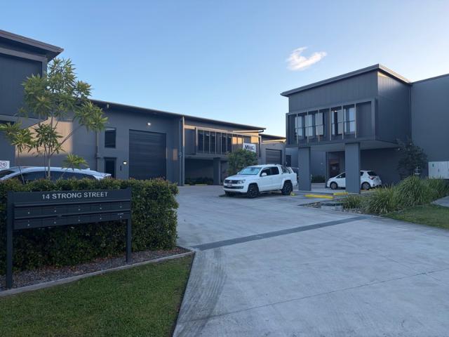 Warehouse for rent in Kings Creek, Queensland
