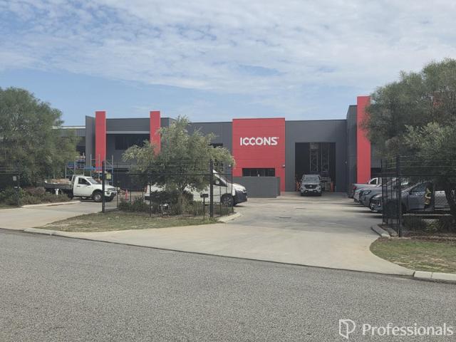 Warehouse for rent in Landsdale, Western Australia