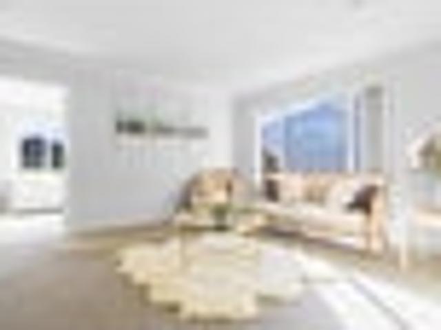 House for sale in Paremoremo, Oroua County
