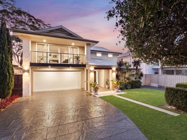 House for sale in Bateau Bay, New South Wales