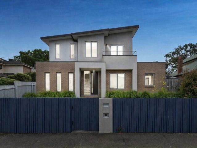 Townhouse for sale in Camerons Creek, Victoria