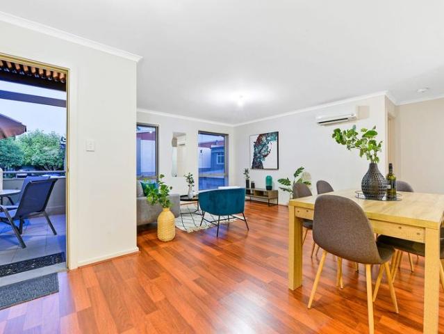 Townhouse for rent in Horseshoe Creek, South Australia