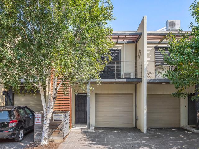 House for rent in Newport, Victoria