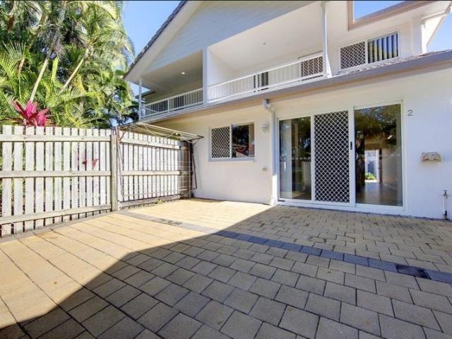 Apartment for rent in Rosslea, Queensland