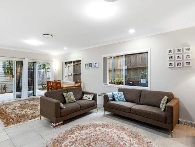 Townhouse for rent in Toombul, Queensland