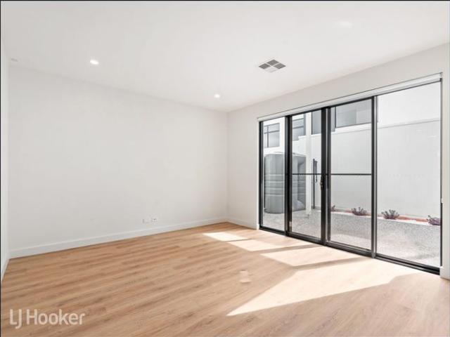 Townhouse for rent in Horseshoe Creek, South Australia