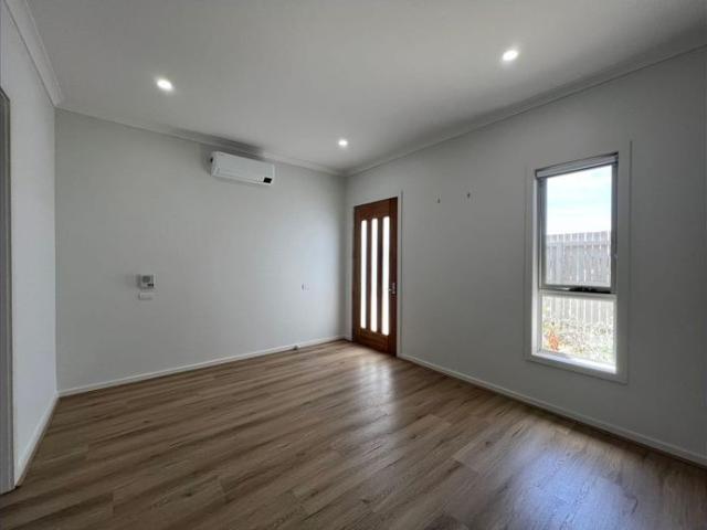 Townhouse for rent in Camerons Creek, Victoria