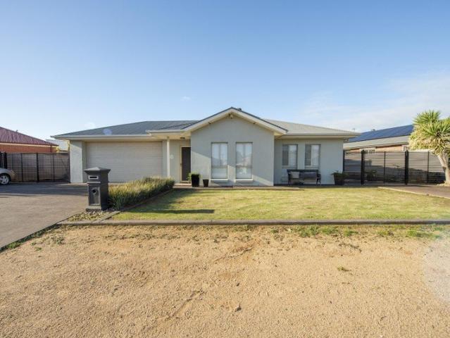 House for sale in Risdon Park South, South Australia