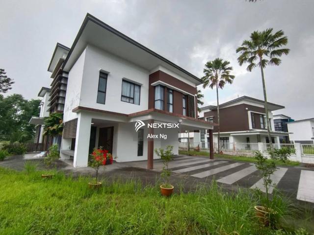 Residential House for sale in Sibu Laut