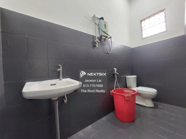 Residential House for sale in Ulu Tiram, Johor