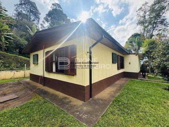 Casa venda em Região Imediata de Taubaté-Pindamonhangaba, Região Metropolitana do Vale do Paraíba e Litoral Norte