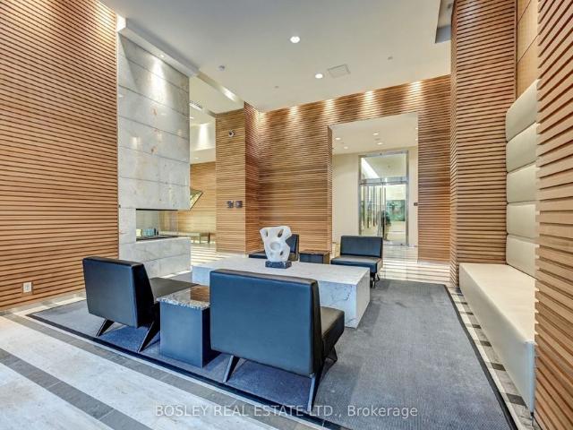 Apartment for rent in Toronto—St. Paul's, Toronto