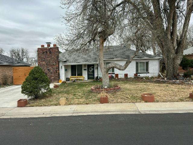 House for sale in Arapahoe, Colorado