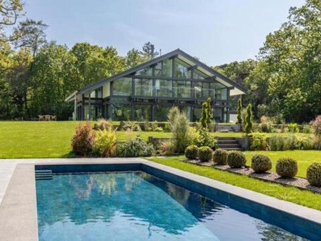 House for sale in Binstead, Ryde