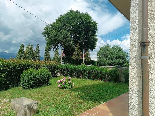 Villa Indipendente in vendita a Quarrata, Toscana