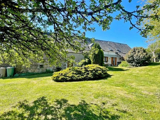 Maison vente à Avallon, Quarré-les-tombes