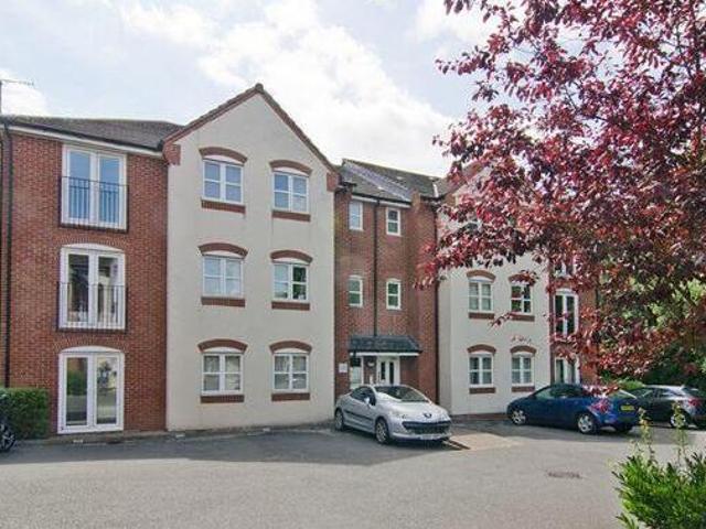 House for sale in Kettlebrook, Staffordshire
