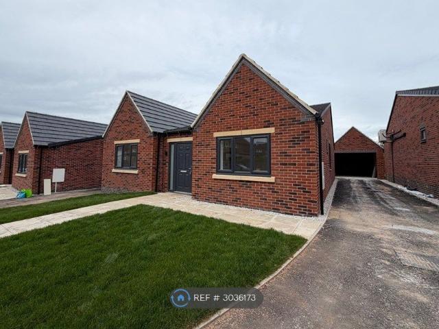 House for rent in Oakwood, East Midlands