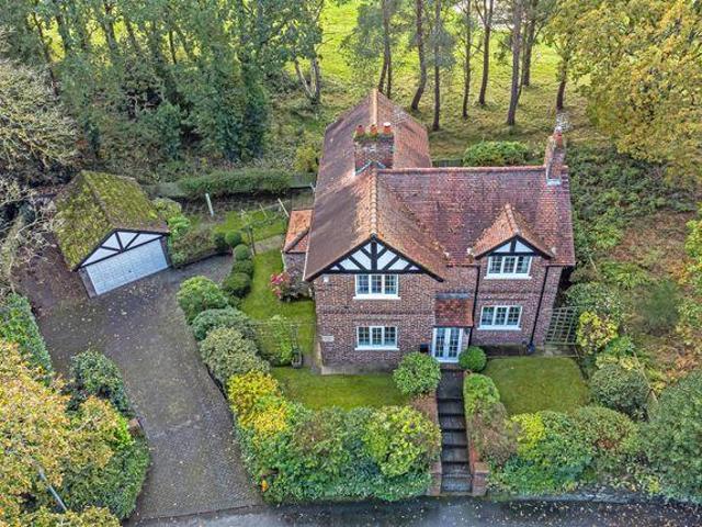 House for sale in Latchford