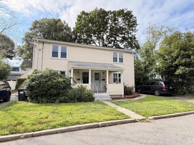 House for sale in Norwich, Connecticut