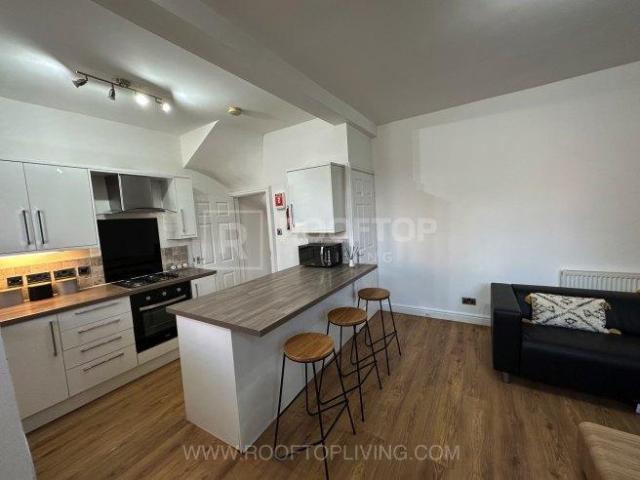House for rent in Woodhouse, West Yorkshire