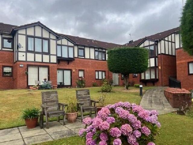 House for sale in Calderstones