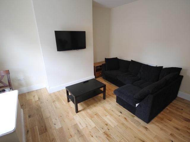 House for rent in Woodhouse, West Yorkshire