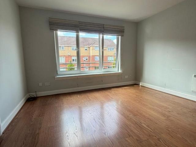 Apartment for rent in Lilybank, Parkhead