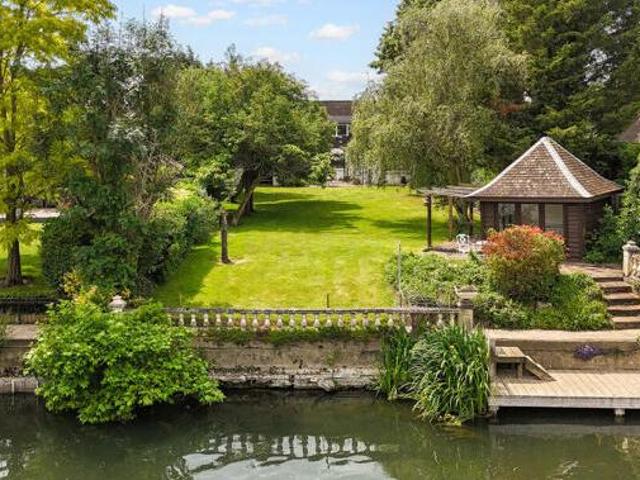 House for sale in Lunnon, Buckinghamshire