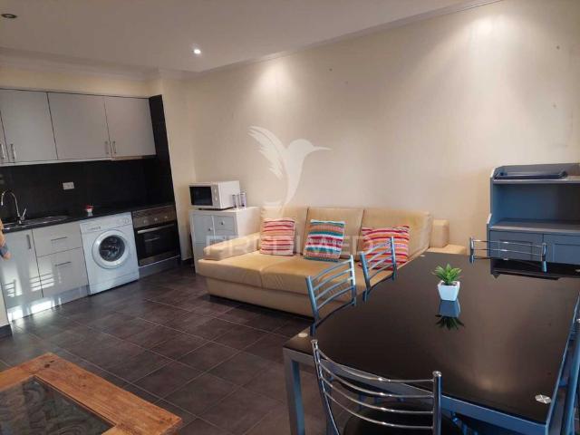 Apartamento alugar em Quarteira, Loulé