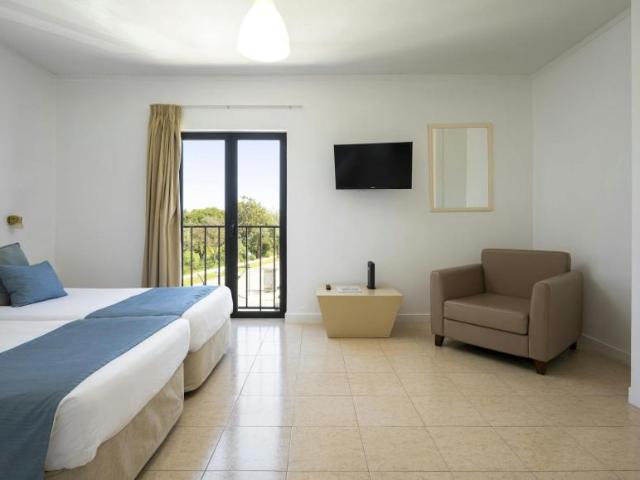 Apartamento alugar em Quarteira, Loulé