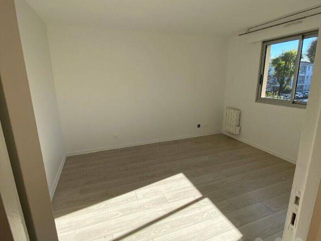 Appartement location à Bordeaux, Port de la Lune, Bordeaux