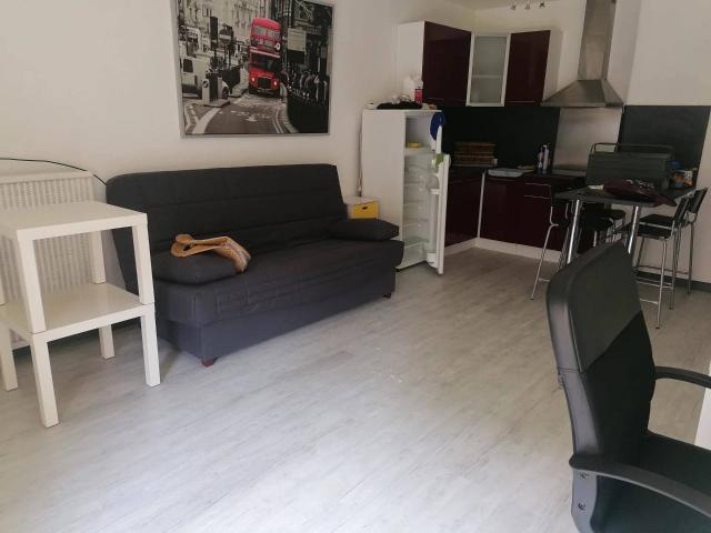 Studio location à Nîmes