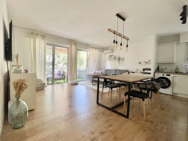 Appartement vente à Mougins, Alpes-Maritimes