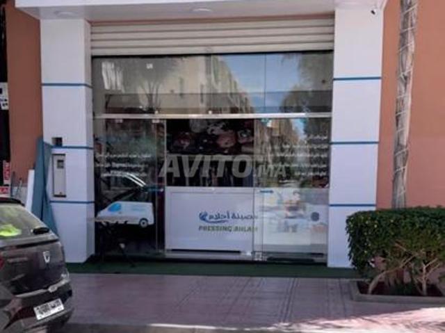 Local commercial location à L'Oriental