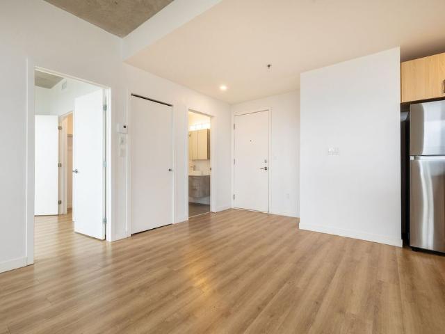 Apartment for rent in Pont-viau, Quebec
