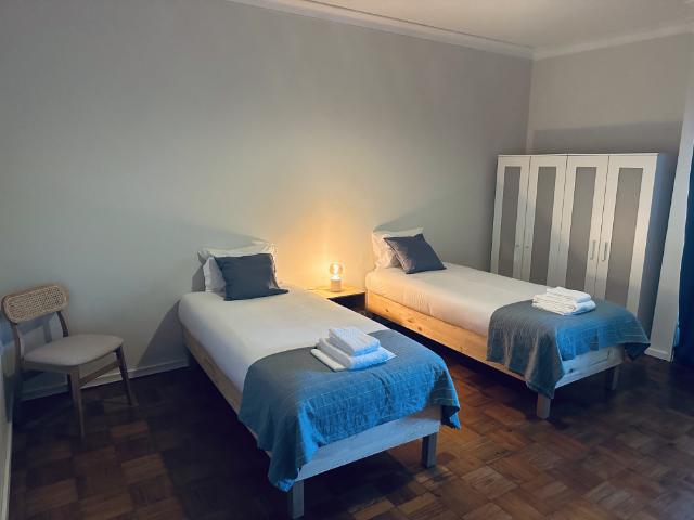 Quarto alugar em Porto, Aldoar