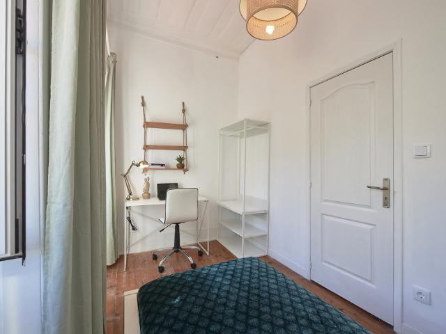 Quarto alugar em São Francisco Xavier, Lisboa