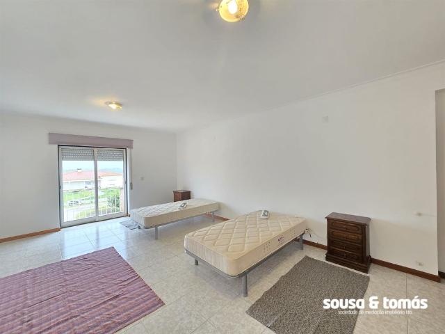 Quarto alugar em Porto De Mós, Leiria