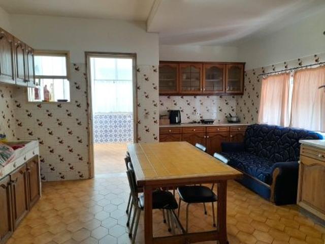 Quarto alugar em Celas, Coimbra